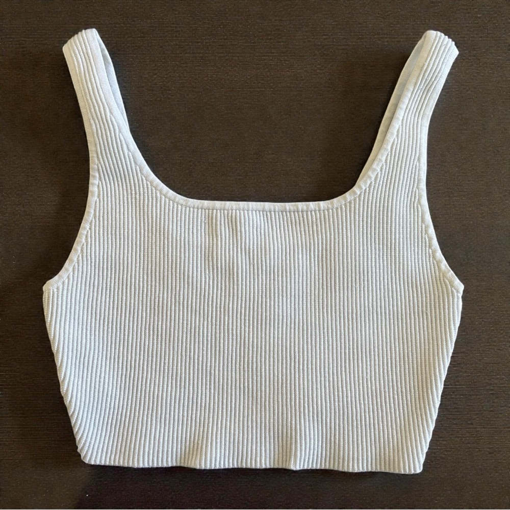 Aritzia Babaton Sculpt Knit Squareneck Cropped Tank Top Off-White Size M - Picture 2 of 6